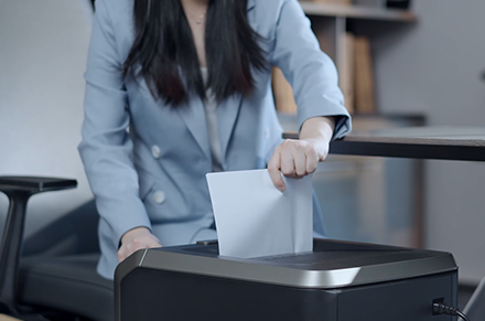 Distruggidocumenti Deli