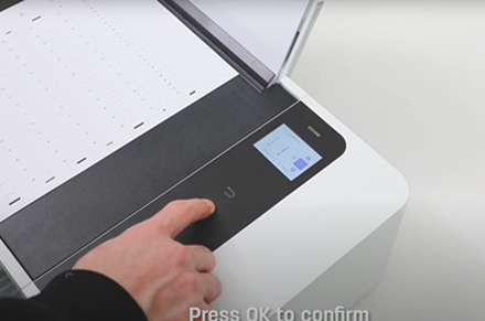 Calibrazione tramite stampante stampante Deli D311NW stampante a getto d'inchiostro