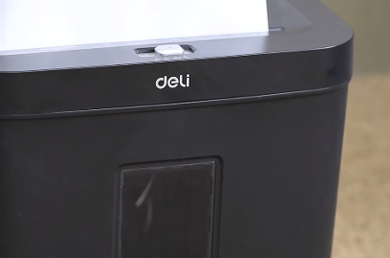 Deli ET021 distruggidocumenti