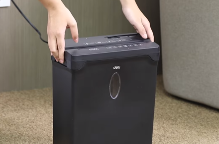 Deli ET014 distruggidocumenti