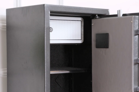 01 Deli ET623 cassetta di sicurezza doppia serratura